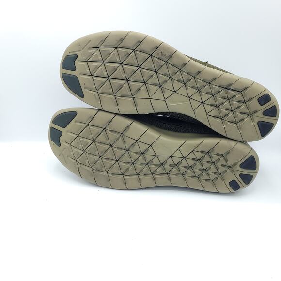 Nike Free RN Olive Green Black Running  831508-303 mens size 12 - Picture 5 of 9